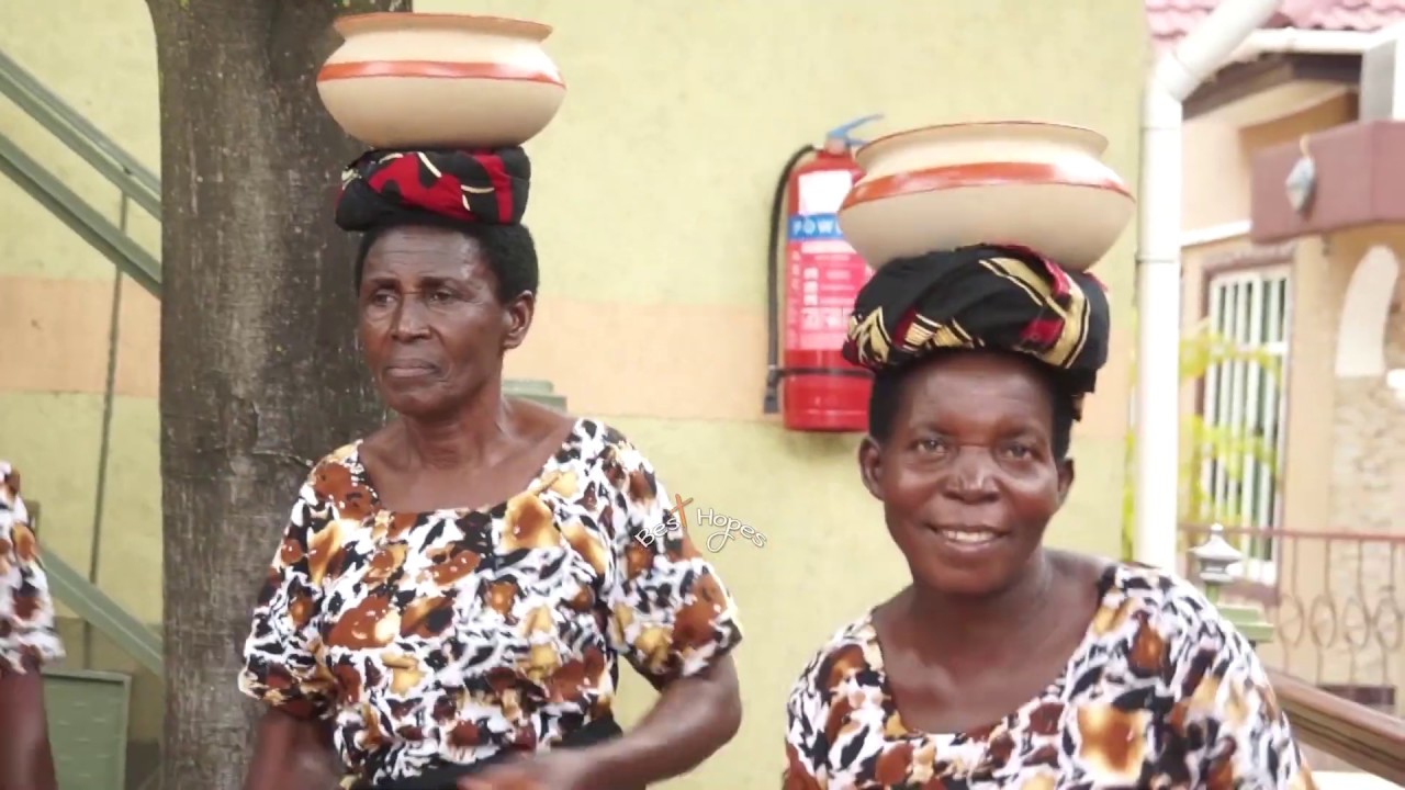GWE NTWA KYALA -  Kwaya kuu  IKUTI MORAVIAN