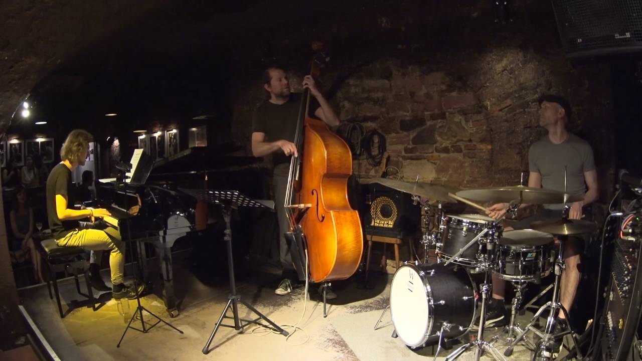 Jazzkeller Frankfurt Yuriy Sych Chris Rücker Benno Sattler