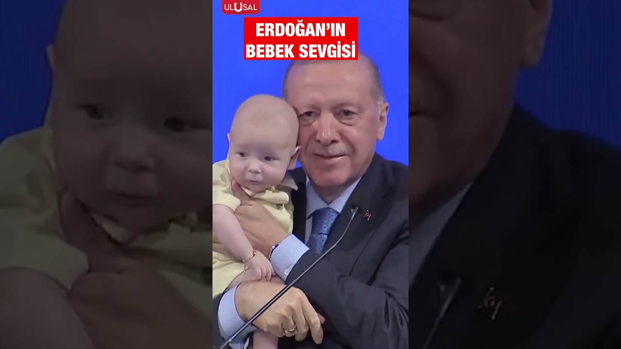 Cumhurbaşkanı Recep Tayyip Erdoğan bir bebeği b&ouml;yle sevdi #shorts #erdoğan #bebek #keşfet