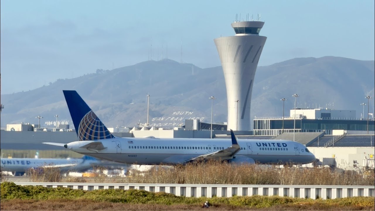LIVE SFO - San Francisco Airport Plane Spotting Stream