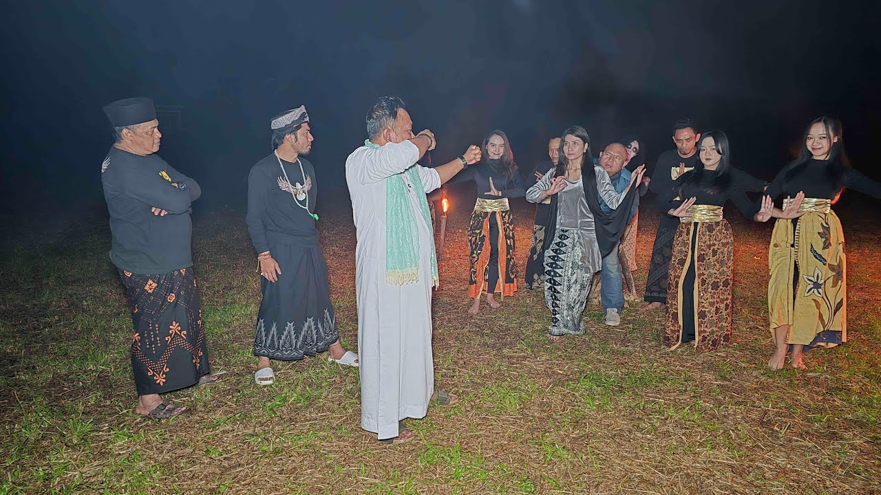 🔴 LIVE‼️ABAH GUS AANG KELUARKAN AJIAN PANCASONA MUSNAHKAN NYI DARSIH, SEKAR, & FARIDA.