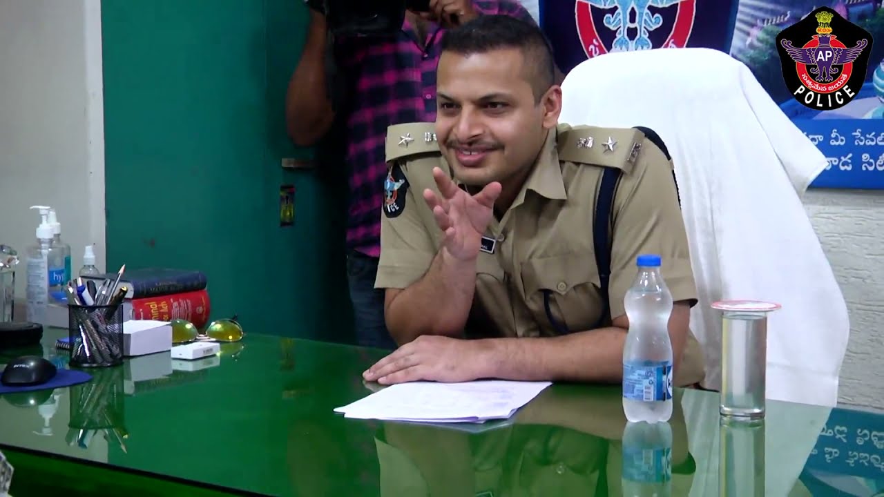 Krishna Dist SP SIDDHARTH KAUSHAL IPS in PENAMALURU POLICE STATION