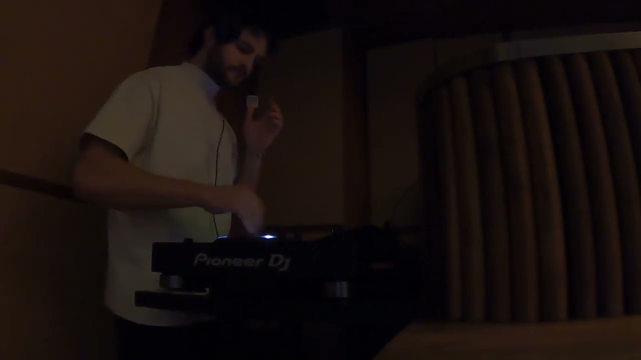 JMak Live at Cafe Kitsune: Minimal Tech, Progressive House, Organic House