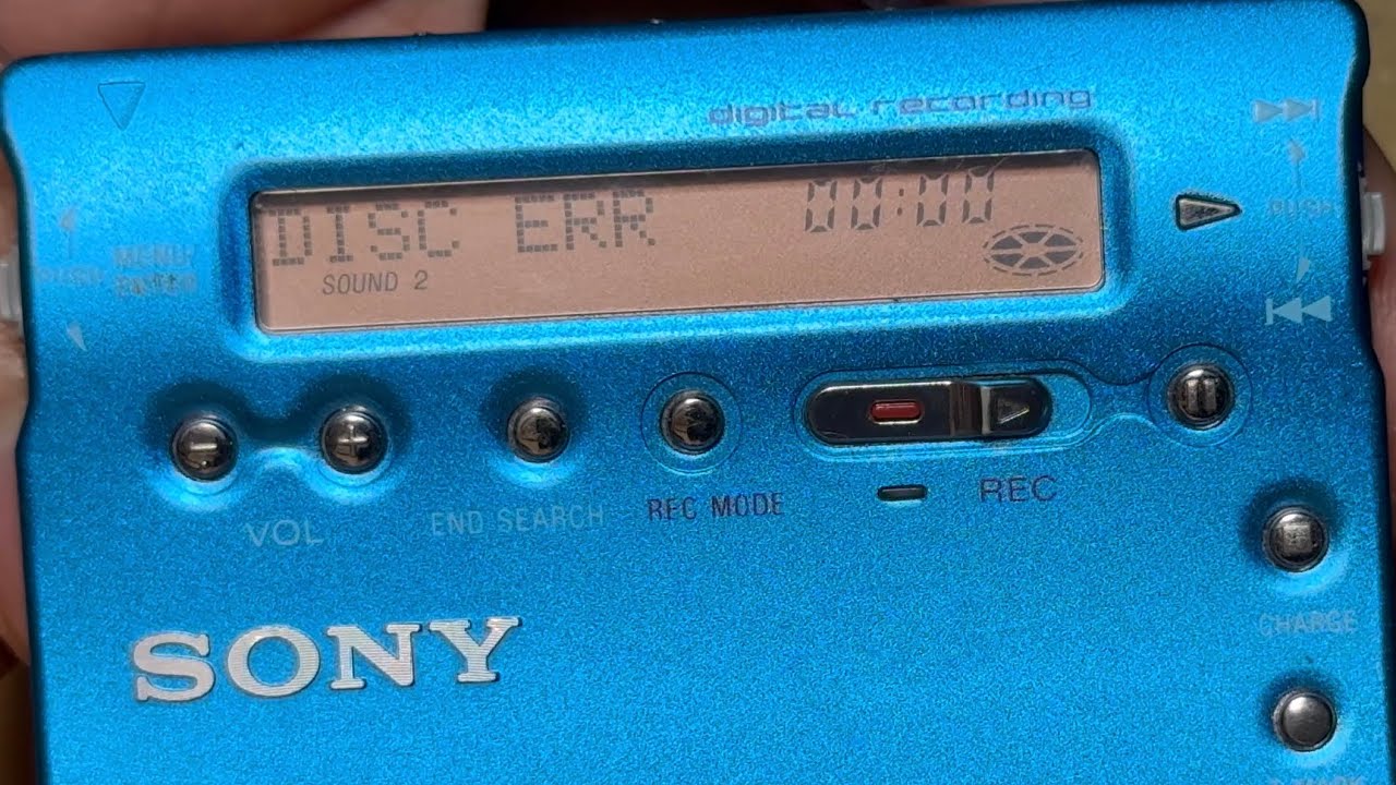 Repairing a Sony portable MiniDisc recorder MZ-R900 with broken record flex cable, servo issues, etc