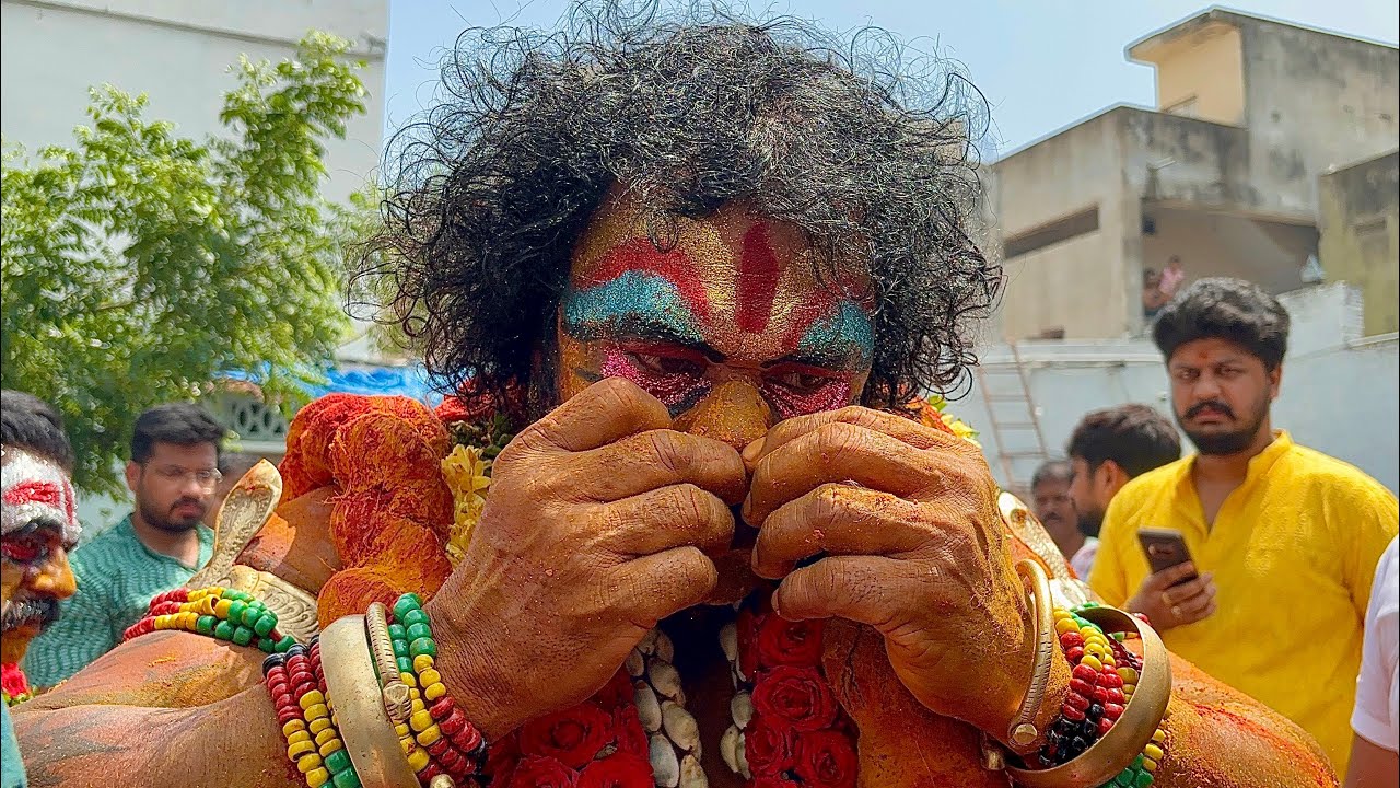 Balwant Singh Potharaju at Lal Darwaza Bonalu 2024 | Balwant Singh potharaju Dance | Old City bonalu