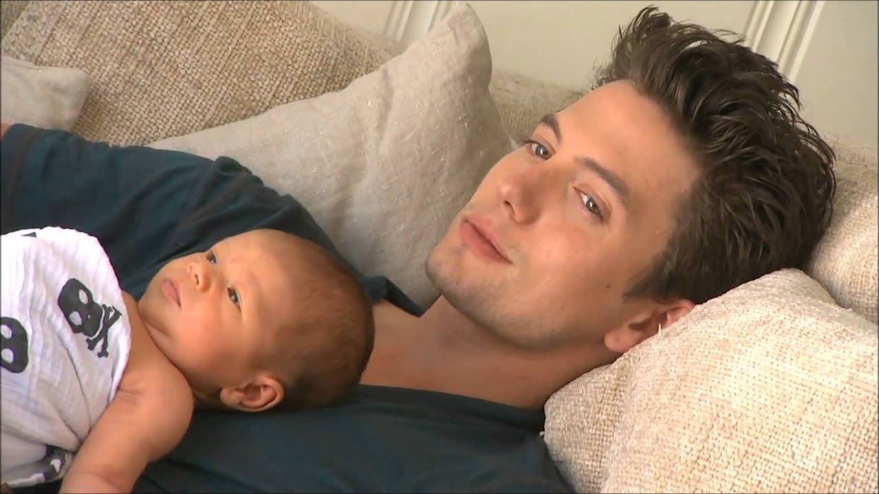 Jackson Rathbone and his son