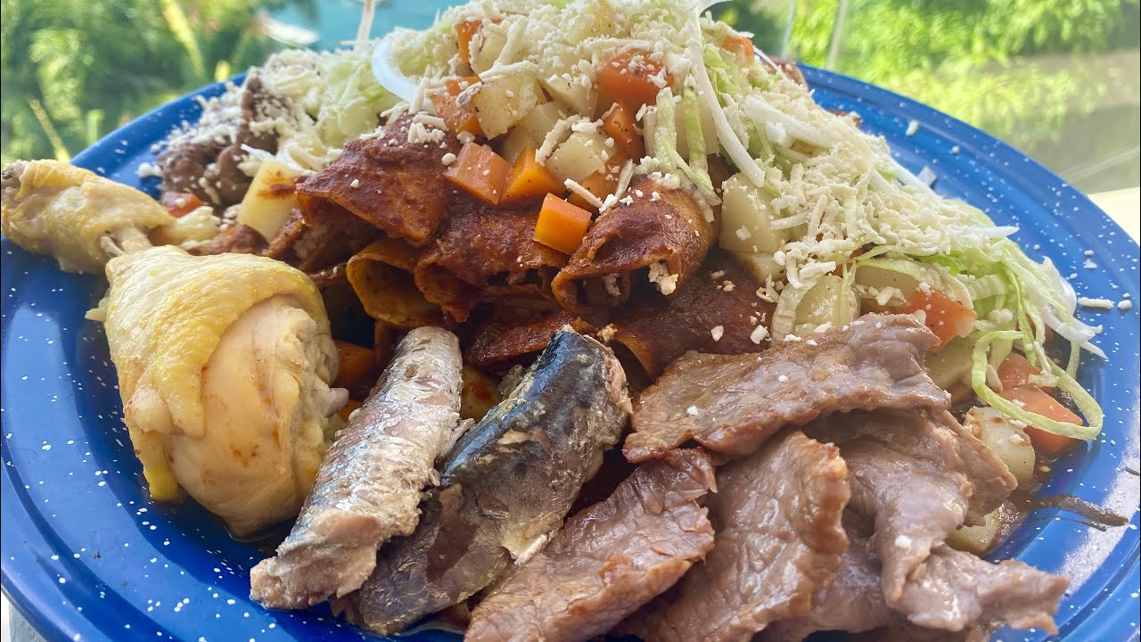 SORPRENDENTES ENCHILADAS HUASTECAS