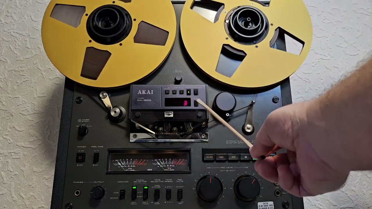 AKAI GX-625
