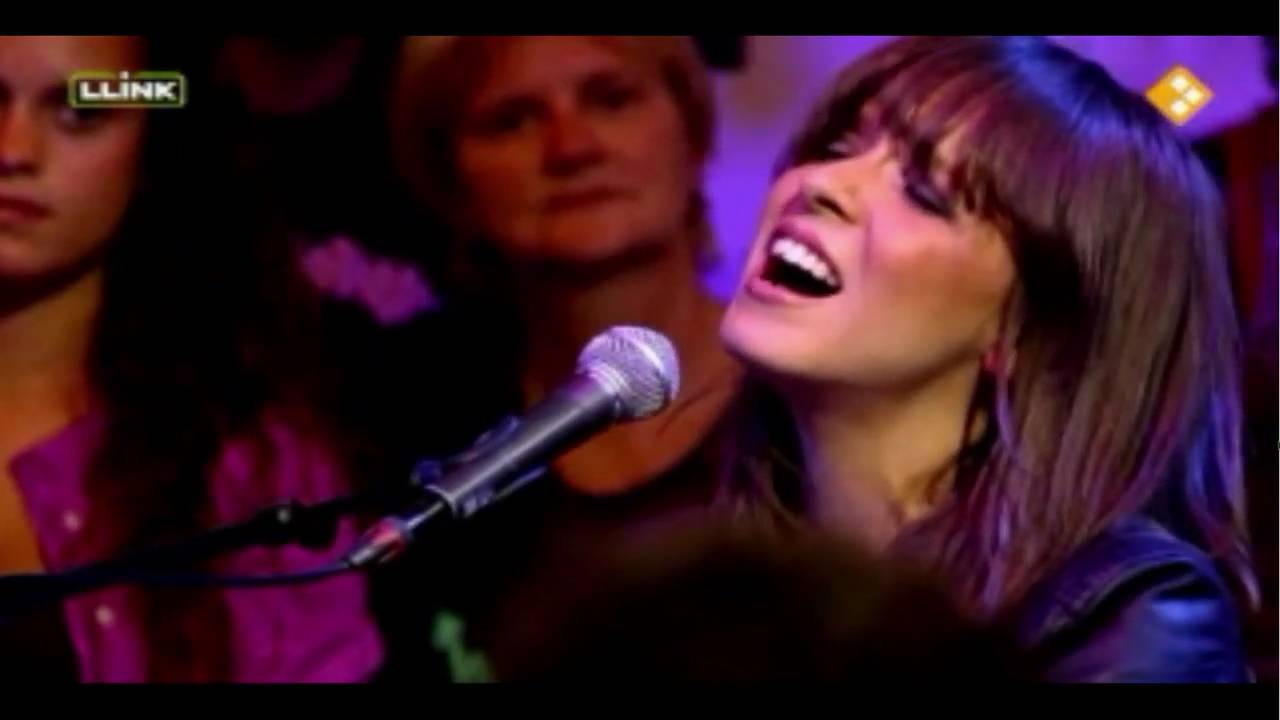 Laura Jansen - One (U2 cover) @ LLinkpop - 09-08-2010