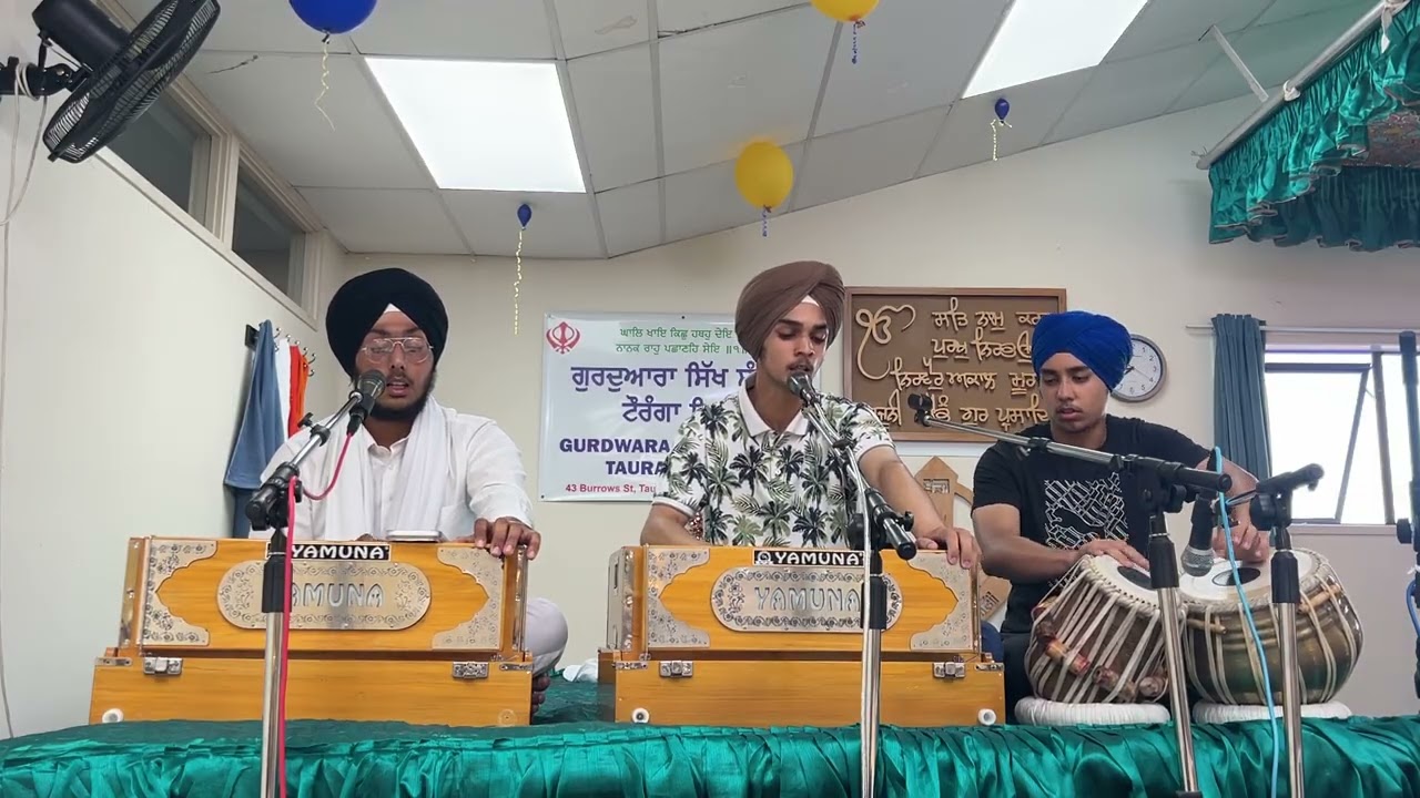 Man tu jot saroop hai apna Mool pachaan