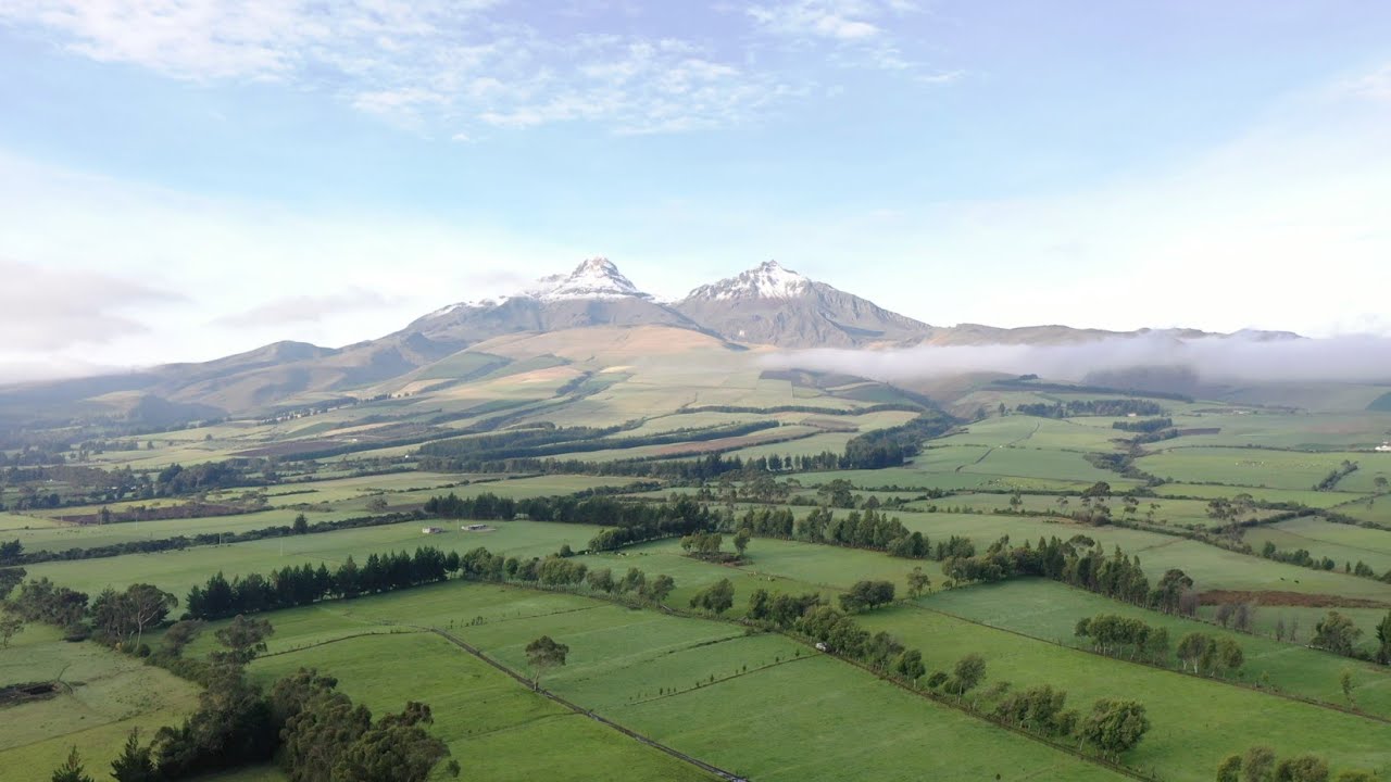 Ecuador 2021: 4K Drone Footage (Andes, countryside)