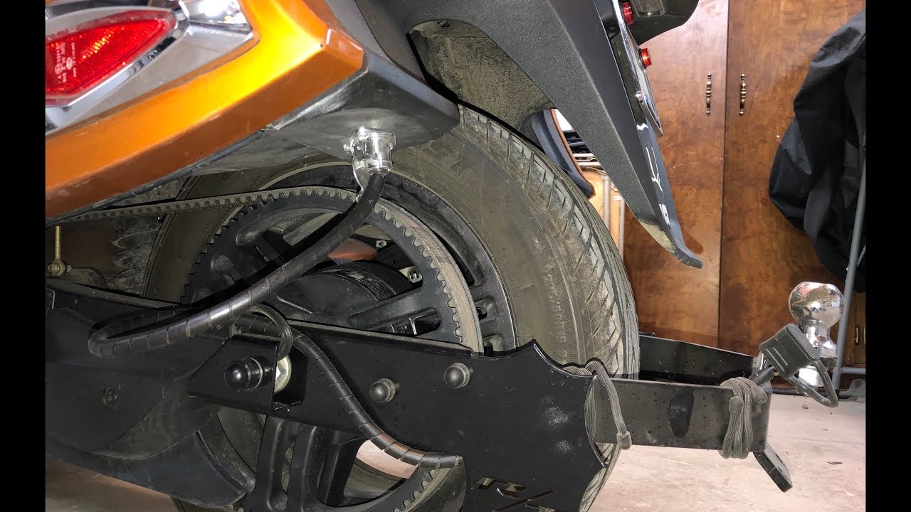 Установка жгута проводов и фаркопа для прицепа Can Am Spyder RT