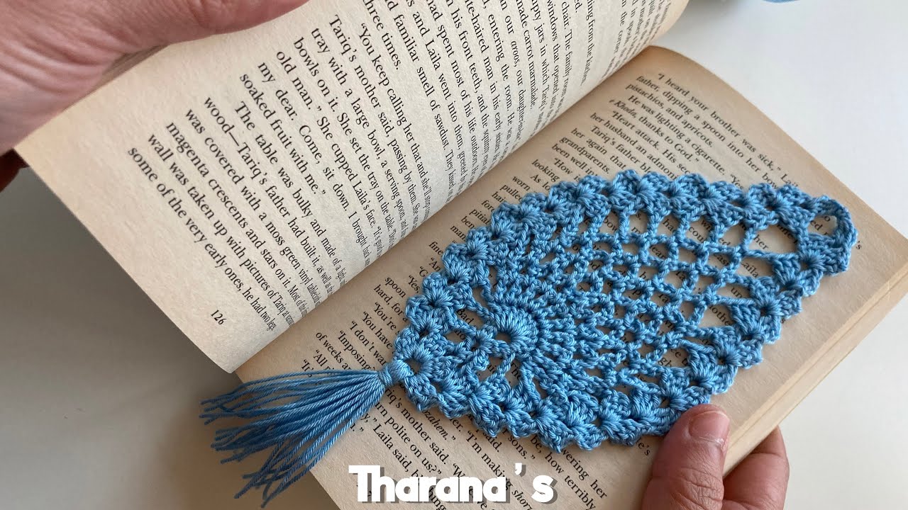 Crochet Lace Pineapple Bookmark - NOT for Absolute Beginners - Beautiful and Elegant-Ravelry pattern