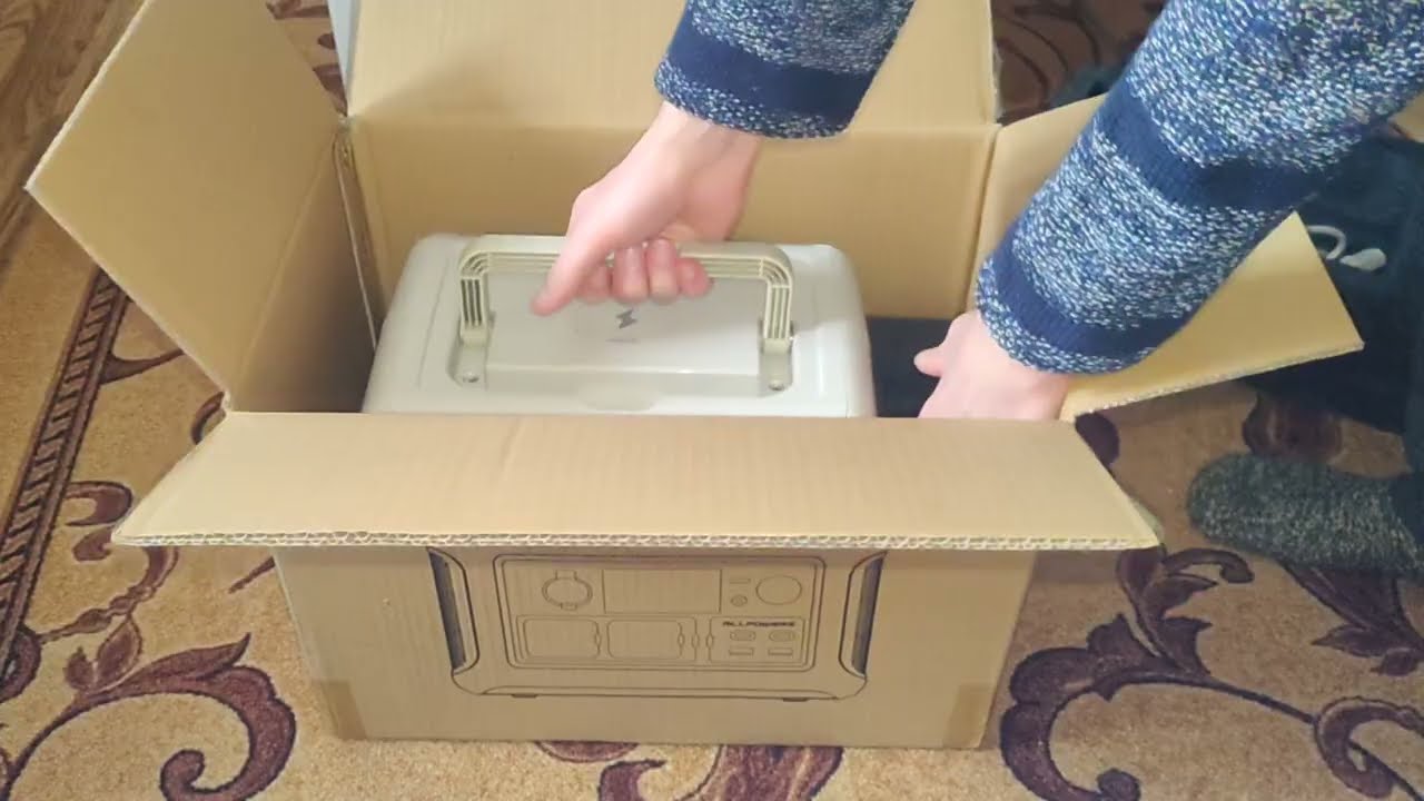 Тестуємо зарядну станцію Allpowers R600. Чи витягує холодильник?