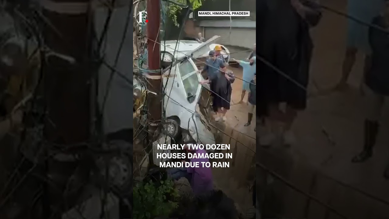 India: Cloudburst Triggers Flash Floods In Himachal Pradesh's Mandi; At Least 3 Dead | N18G