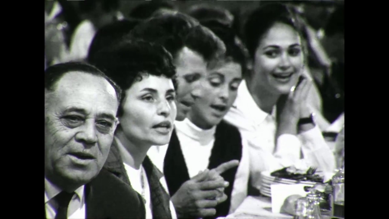 סדר פסח בגבעת ברנר 1970 / ארכיון הסרטים, הטלוויזיה הישראלית ערוץ 1