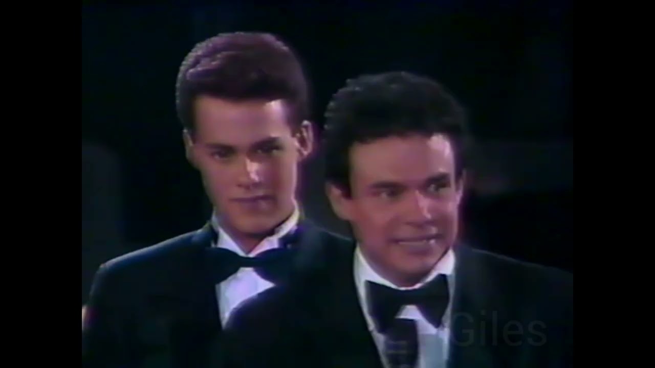 José José - Piel de azúcar.   Homenaje 25 años. Siempre en domingo.
