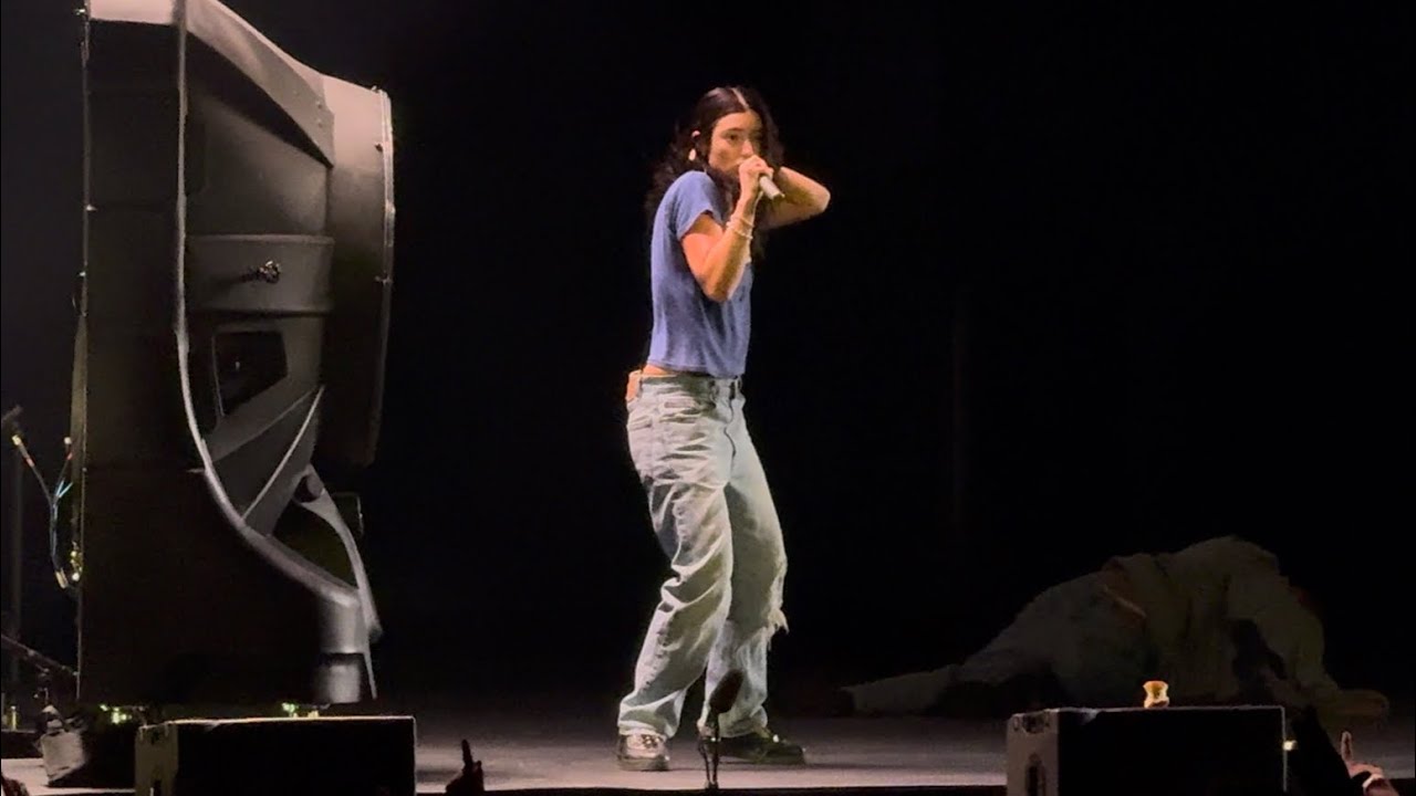 Buzzcut Season - Lorde: The Ultrasound World Tour 2025 [4K LIVE]