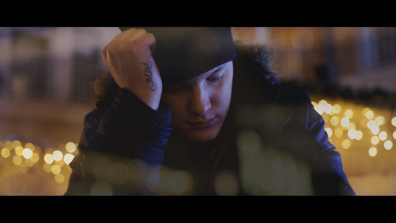 Rico - Mag&aacute;nyos kar&aacute;csony (ft. C2SH) (Official Music Video)