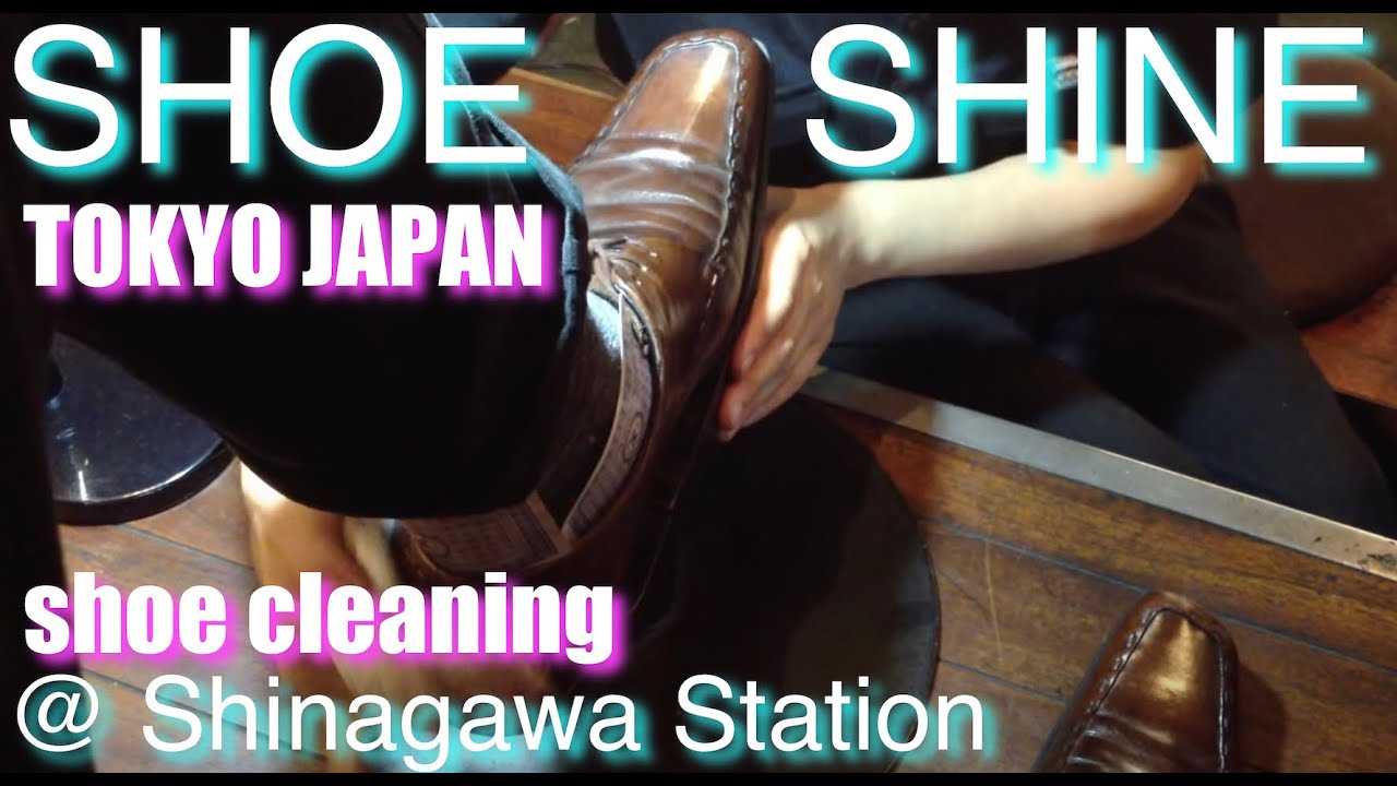 shoe cleaning New York Style in Tokyo Japan (left one)