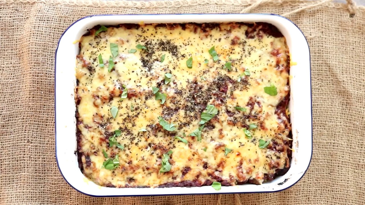 Unofficial Slimming World Slow Cooker Bolognese Pasta Bake | Tastefully Vikkie