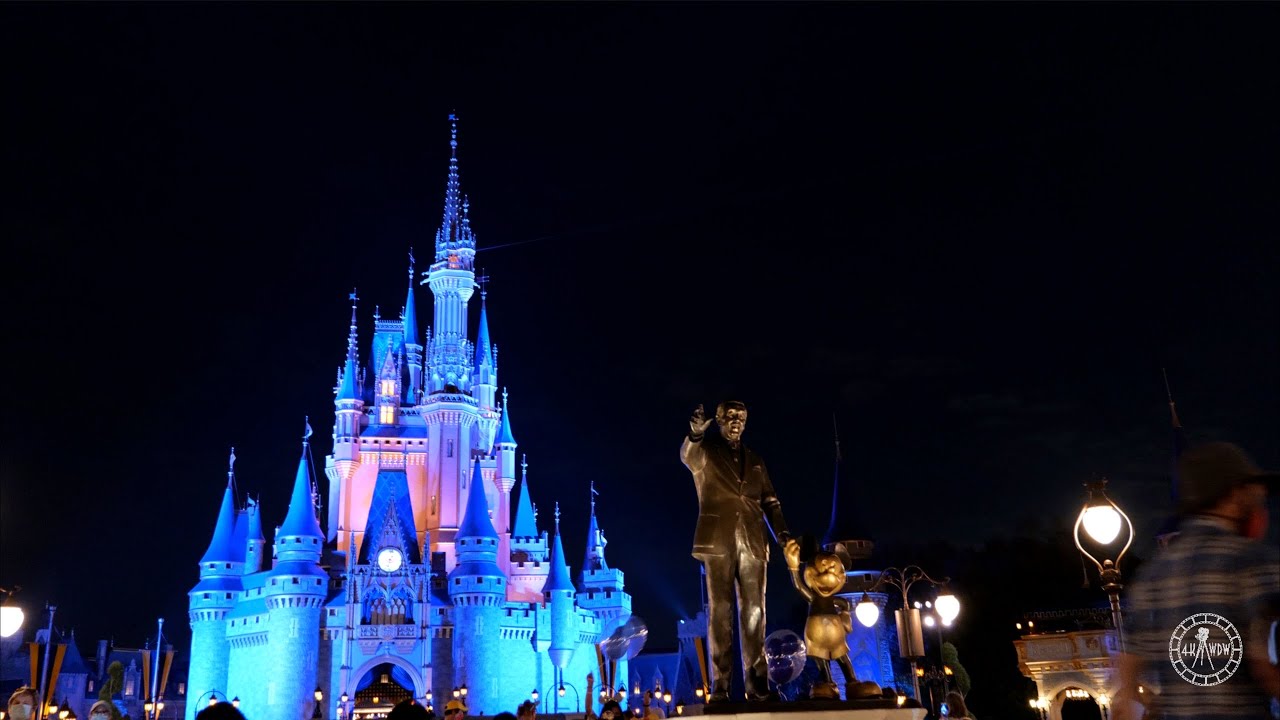 Magic Kingdom Night Tour & Experience in 4K | Walt Disney World Orlando Florida 2021