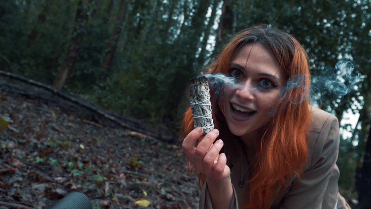 Mollie Ralph - Glue (Official Music Video)