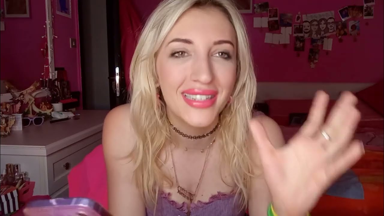 Commenti Ecopalmente Trash- Sono Lady Gaga con la focaccia in mano 😍