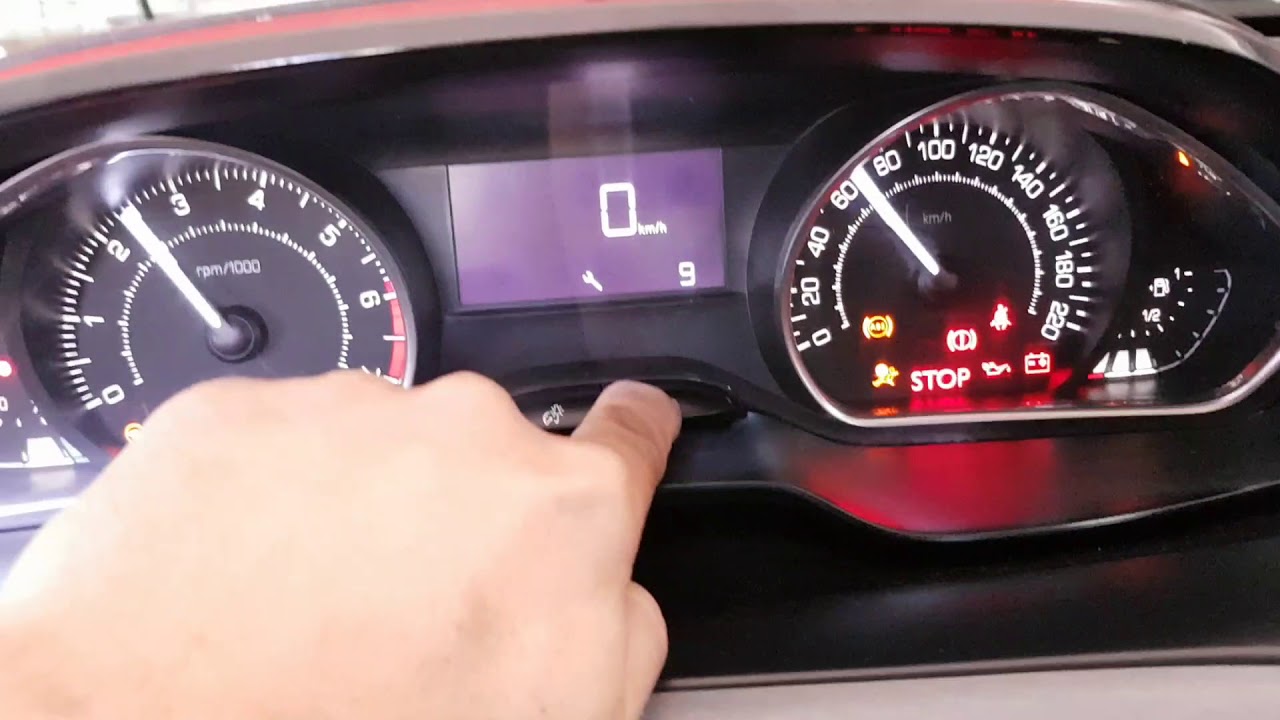 Como retirar mensagem de service no painel do Peugeot 208