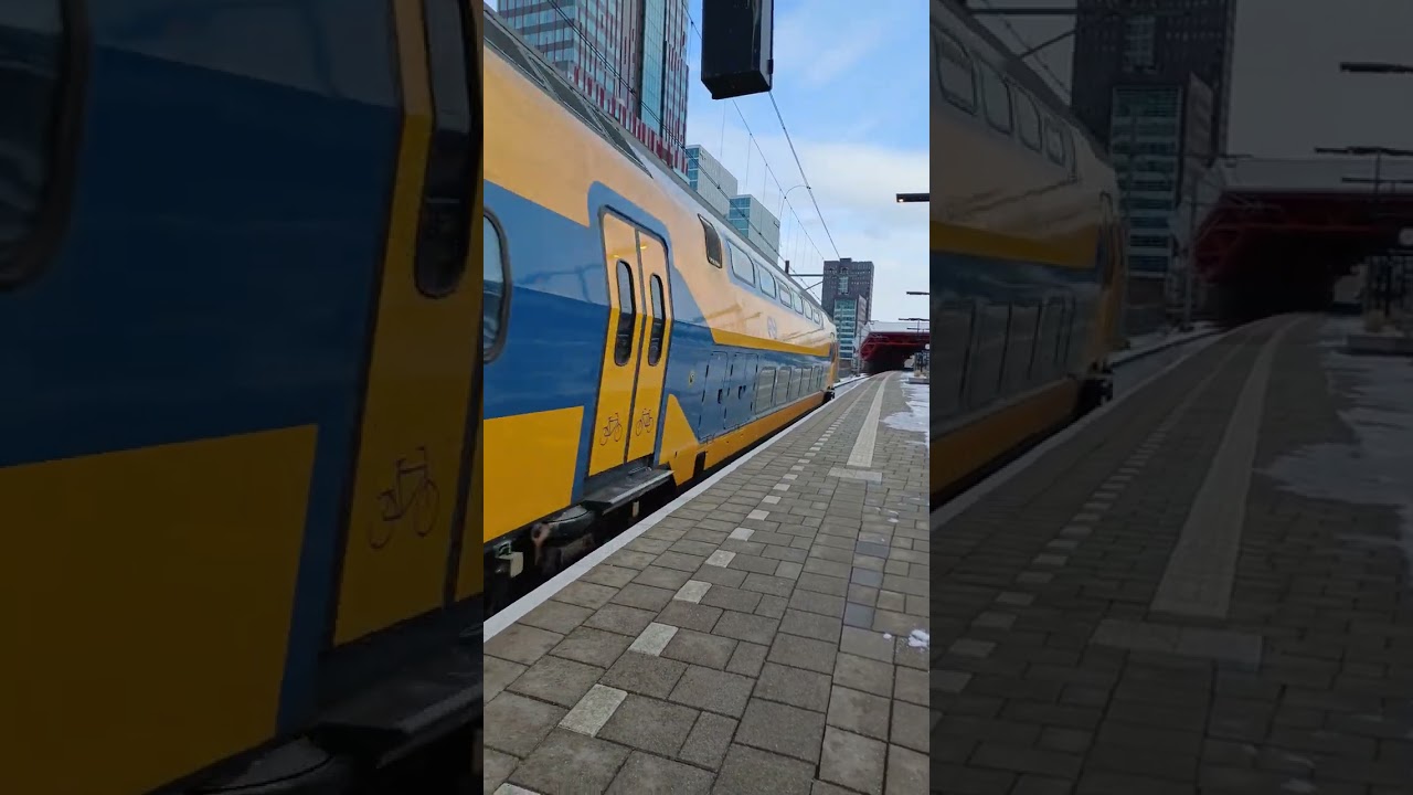 Treinen in Almere centrum