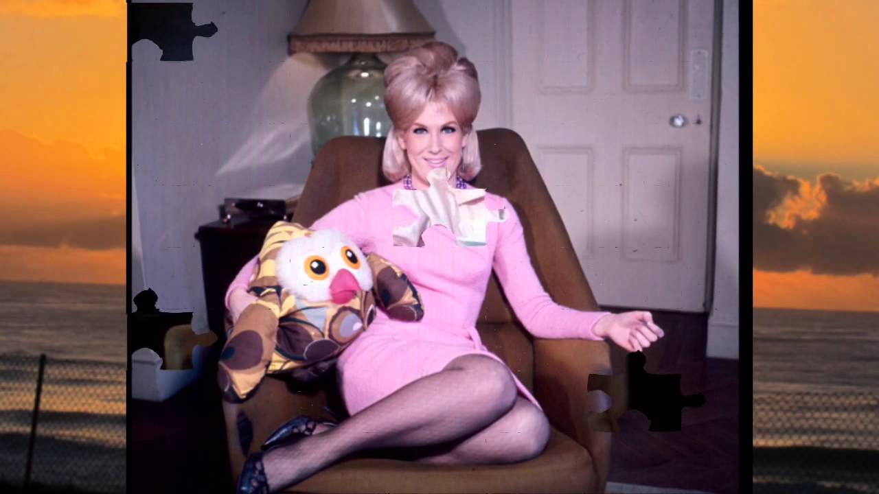 Dusty Springfield... 'A House Is Not A Home'  ..Live solo version.... 1968