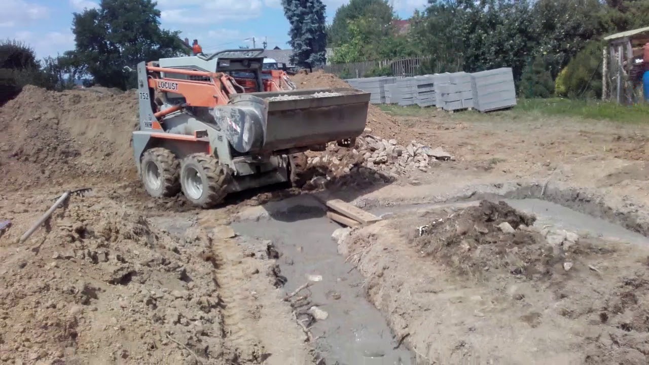 Locust 752 míchání betonu