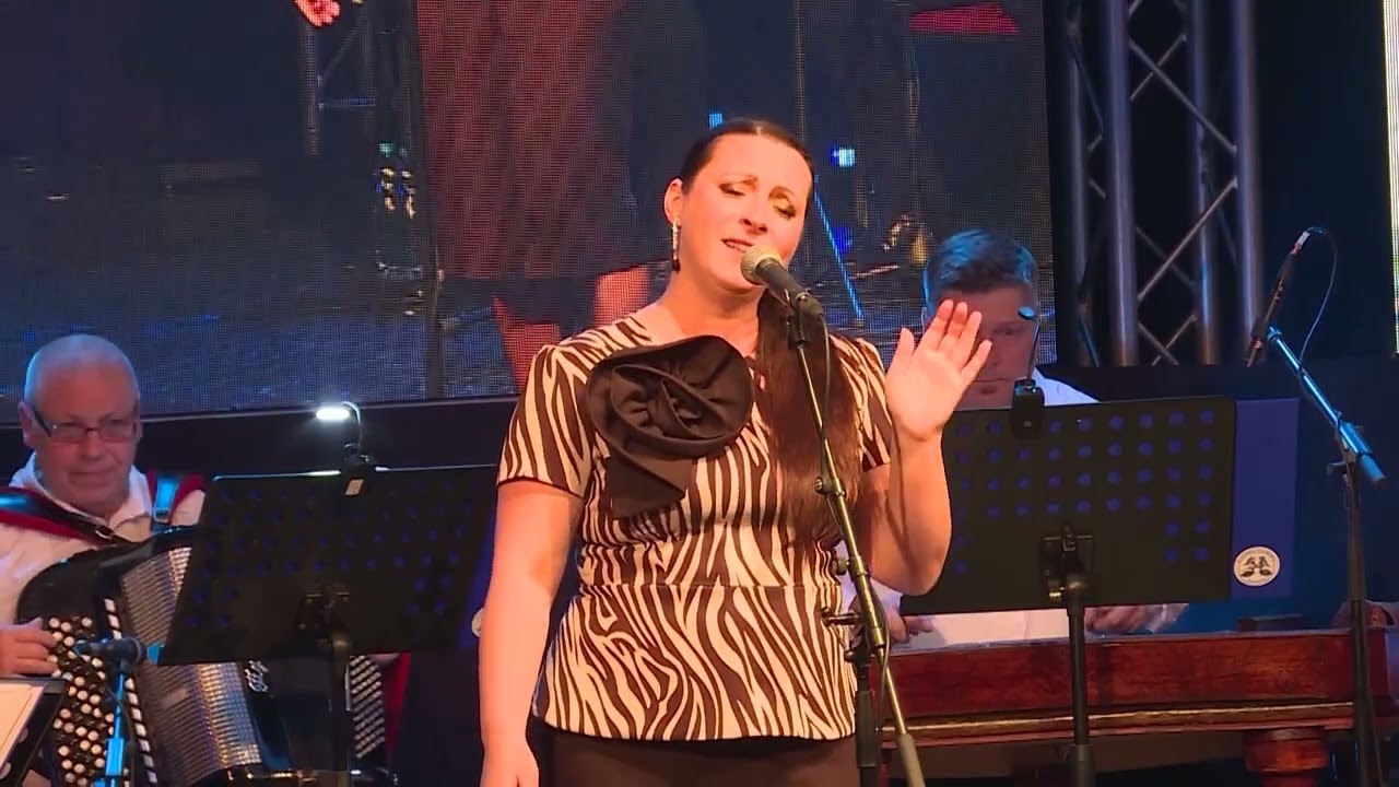 Sanja Divljaković - Bili orgoni