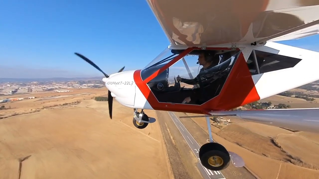 Aeroprakt A22L2 simulation emergency landing.