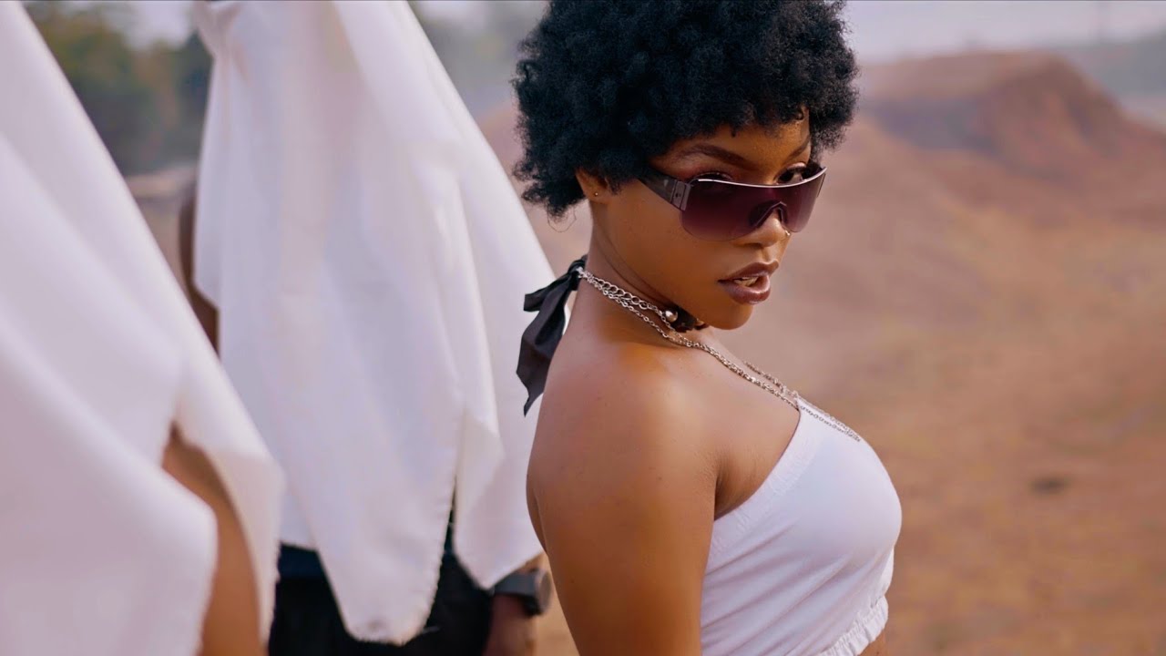Xouh - Usinipelekeshe (Official Music Video)