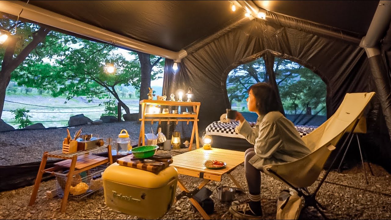 Korea Solo Camping / Женщины одни ставят большой воздушный палатку 7M и кемпинг / 52