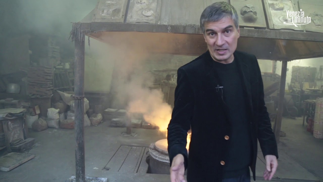 Venezia in un Minuto S04 / 09 - Forgiare la città con il fuoco. La fonderia artistica