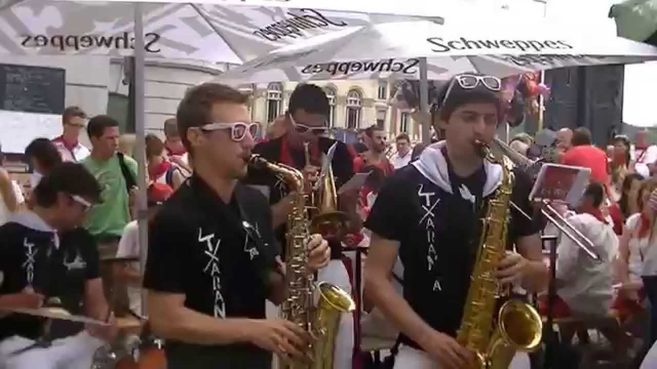 La Txaranga Paris aux F&ecirc;tes de Bayonne 2014 