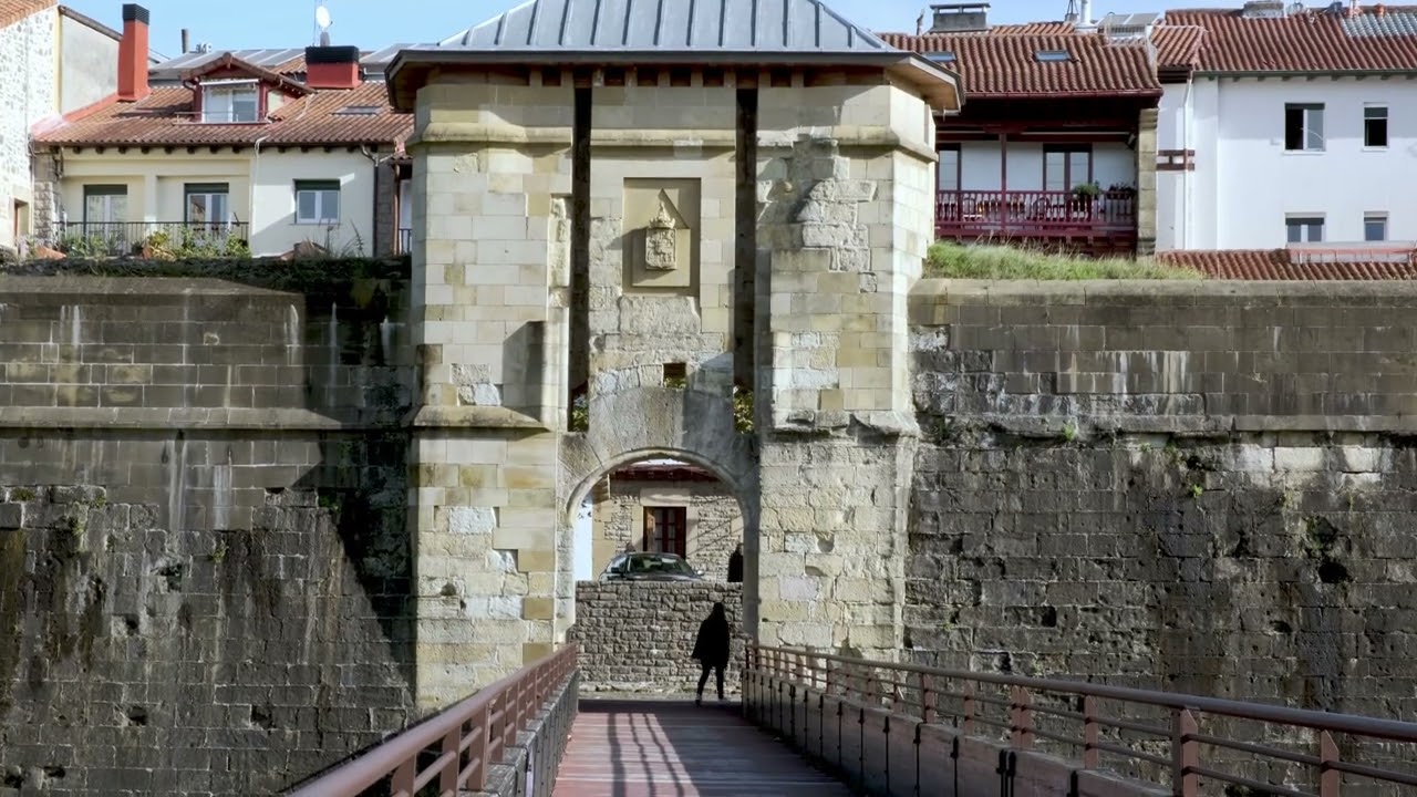 Fontarrabie (un village, une minute)