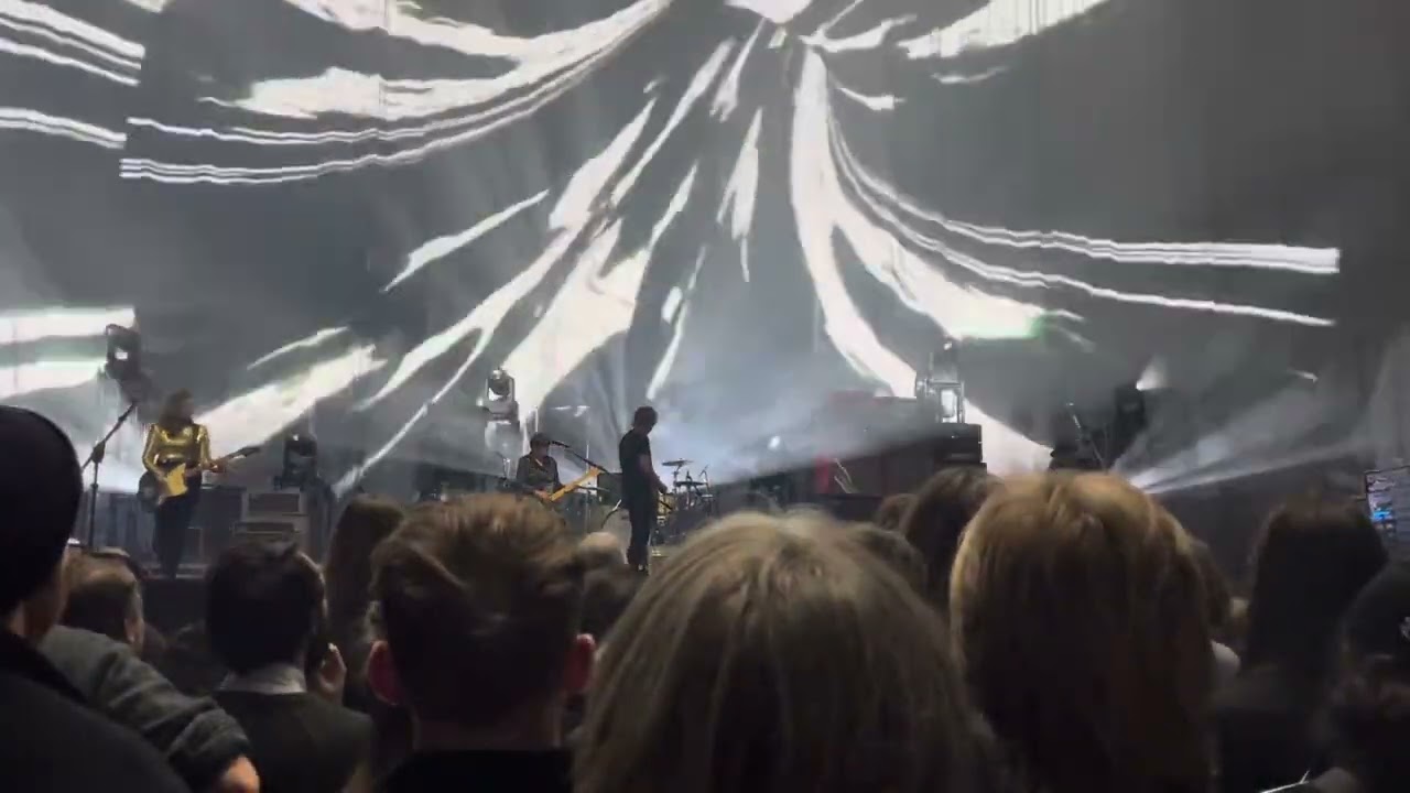 MY BLOODY VALENTINE - Wonder 2 - 22/11/2025 - 3 Arena, Dublin. 