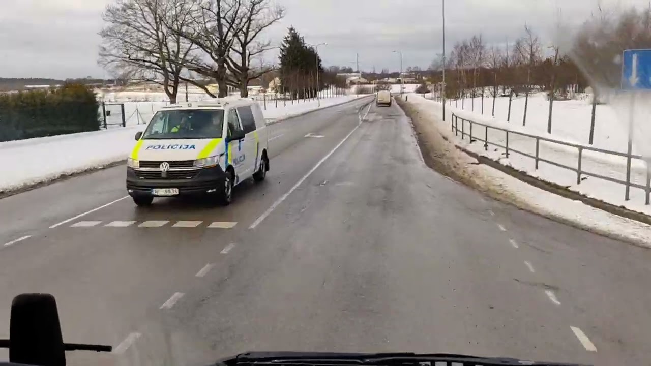 On the roads of Latvia in Scania. Zemgale, Tukums. По Латвии на Скании. Едем в Тукумс.