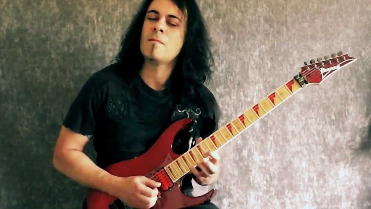 Tony Hernando  