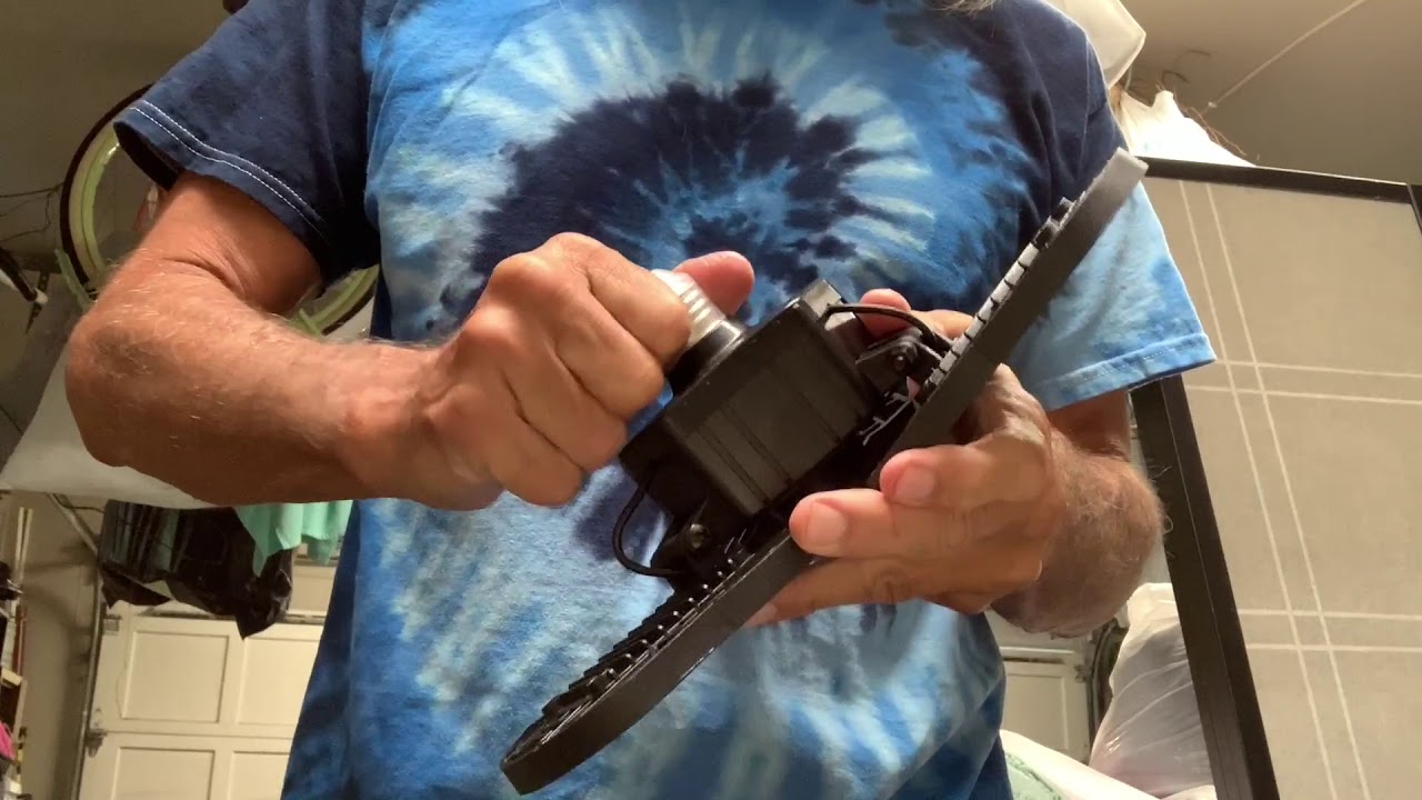 How to install the LED Deformable lamp and review