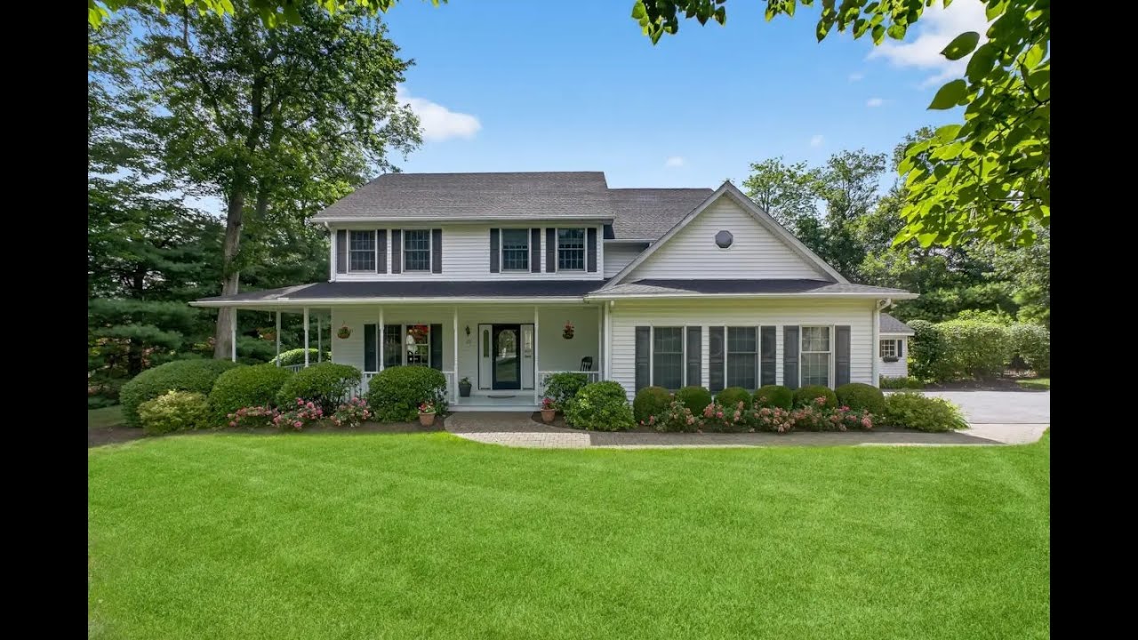 23 Cranberry Pond Road Putnam Valley, NY 10579