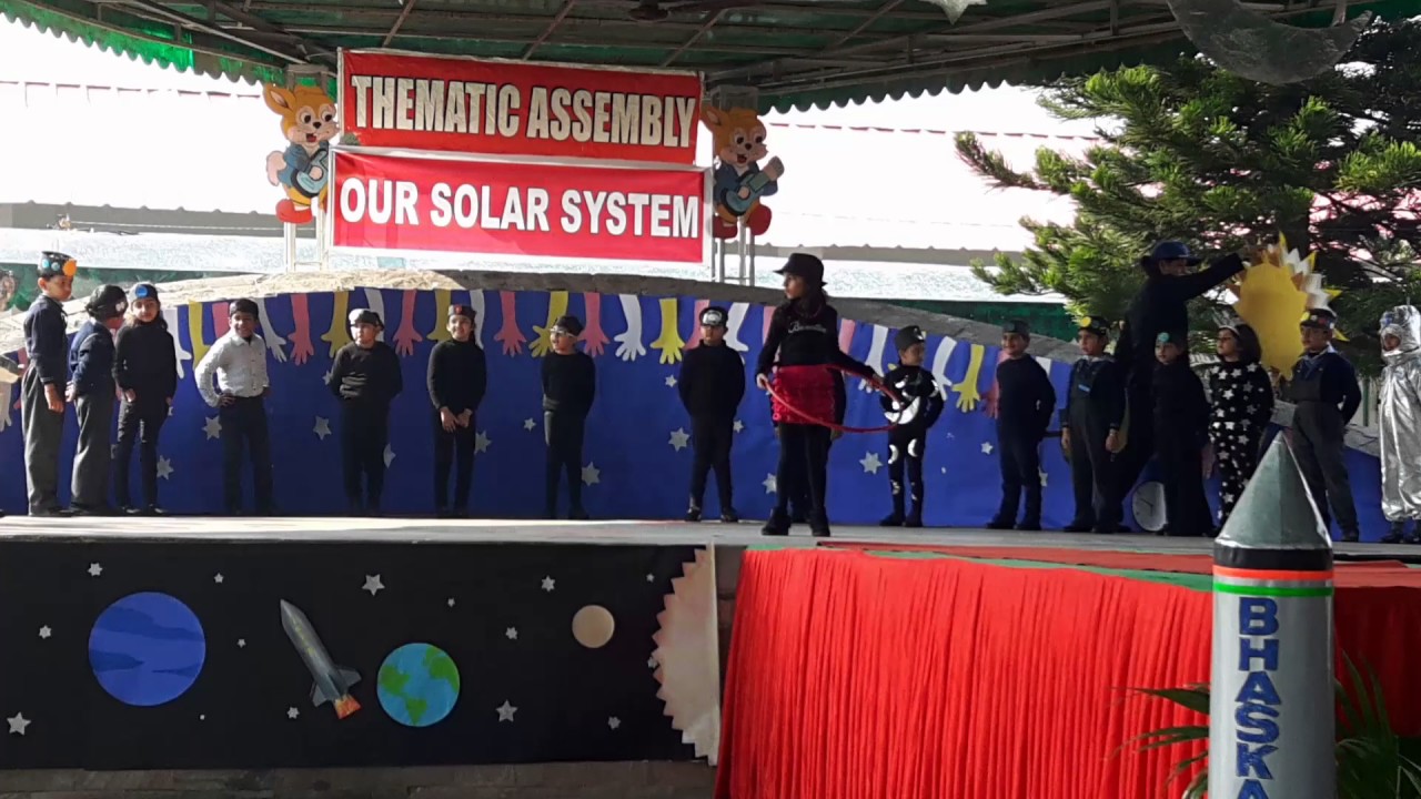 Hula hoop girl Shree