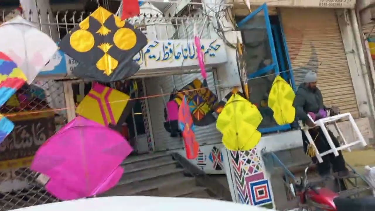 Kite Wholesale Market In Pakistan | Yaqatoot Kites Market Peshawar in Pakistan | Cheap Price Kite