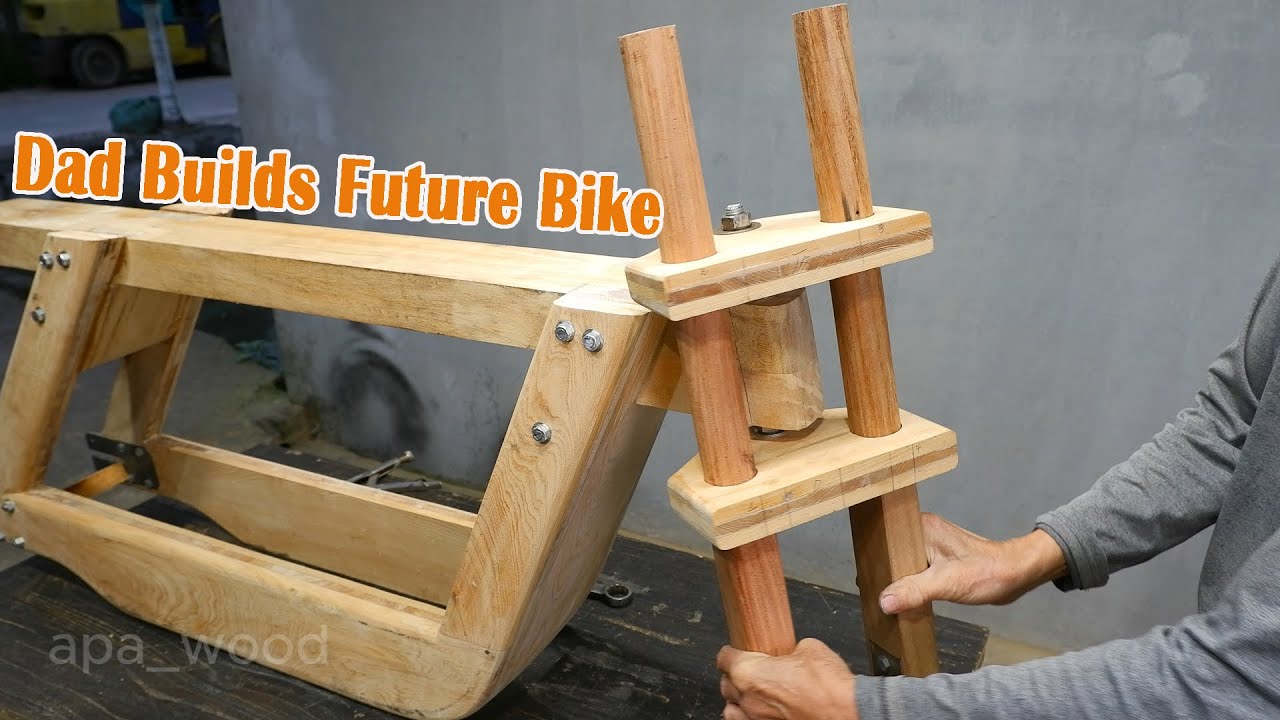 Wood Carving -The superior wooden bicycle.  - Woodworking Art