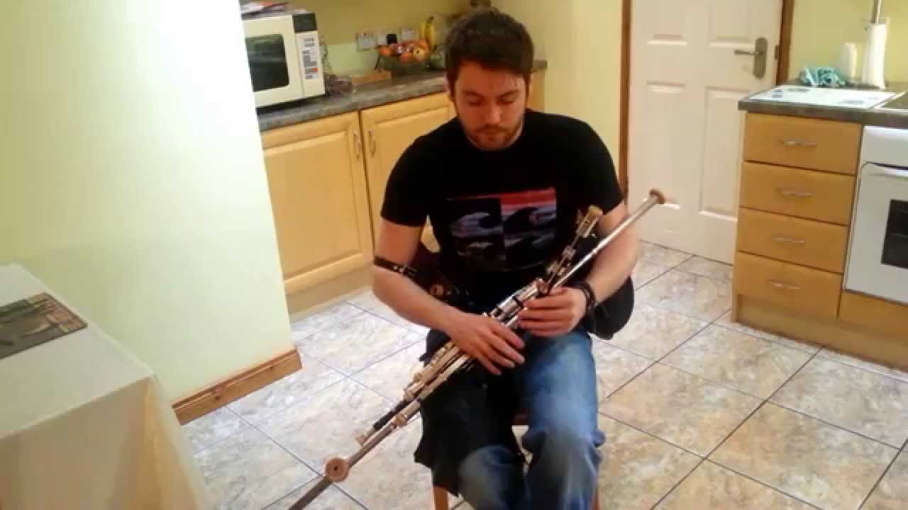 Uilleann Pipes (Jigs) When sick is it tea you want & Paidin O'Raifeartaigh chris mcmullan