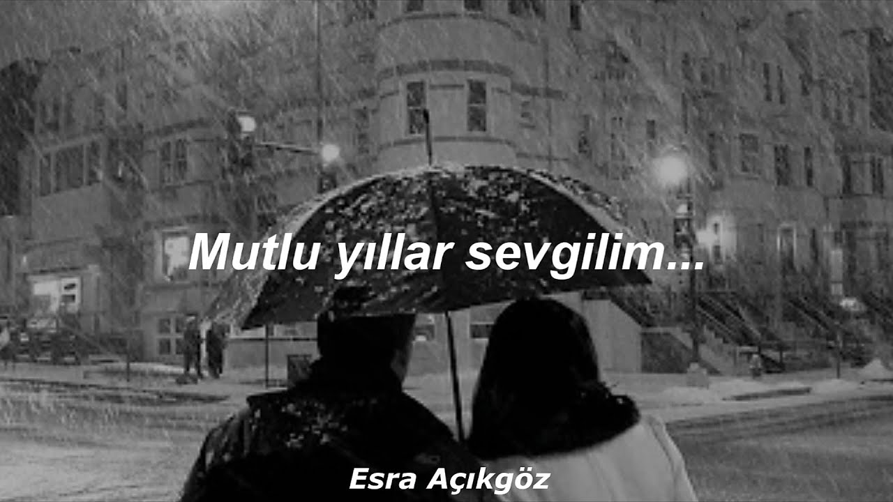 Cem Adrian - Mutlu Yıllar Lyrics