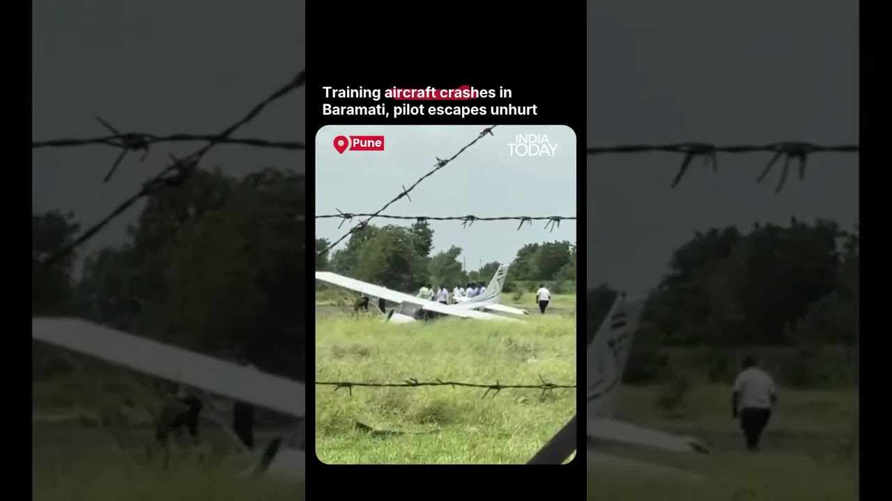 Training Aircraft Crashes in Pune&rsquo;s Baramati, Pilot Safe #Baramati #Pune #AircraftCrash #PlaneCrash